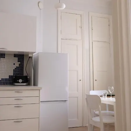 2ndhomes 30m2 Studio In Fabianinkatu Апартаменты
